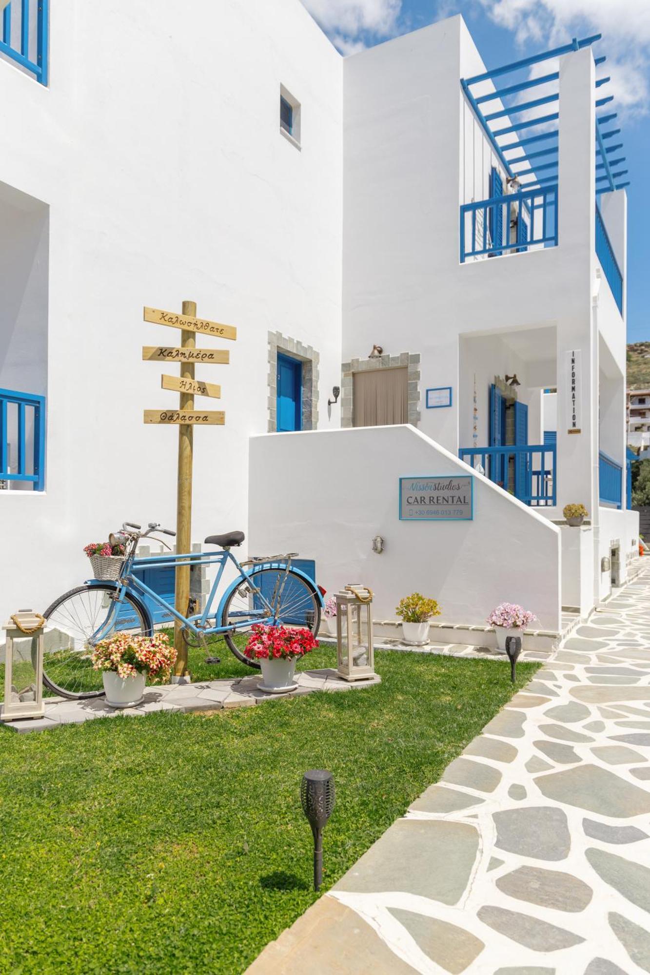 Nissea Studios - πρώην Dora 2 Studios - Batsíon Exterior foto