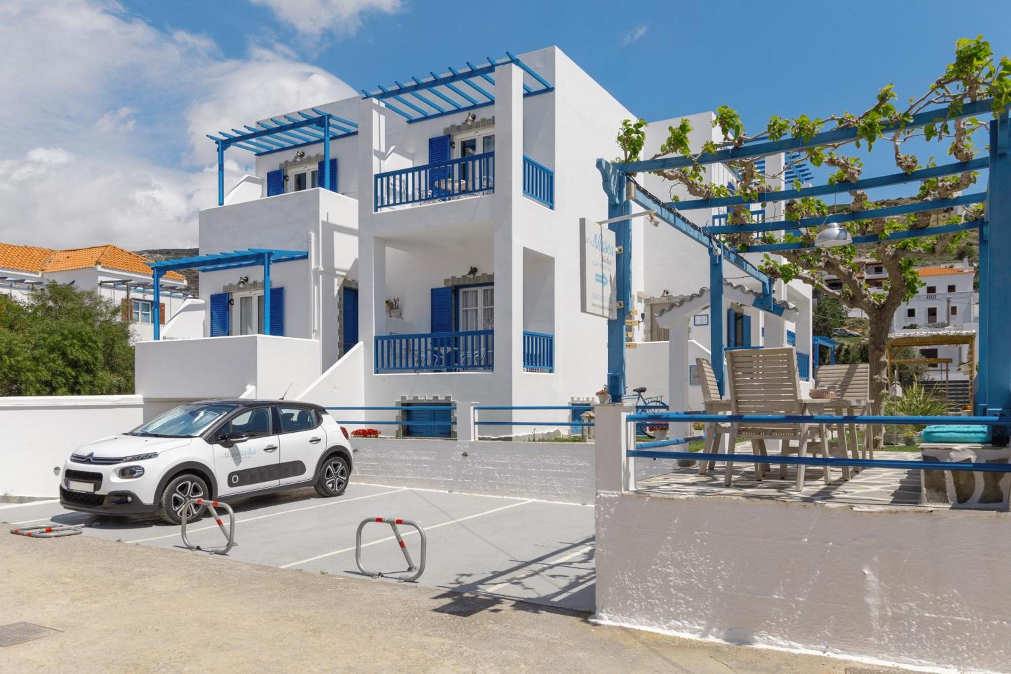 Nissea Studios - πρώην Dora 2 Studios - Batsíon Exterior foto